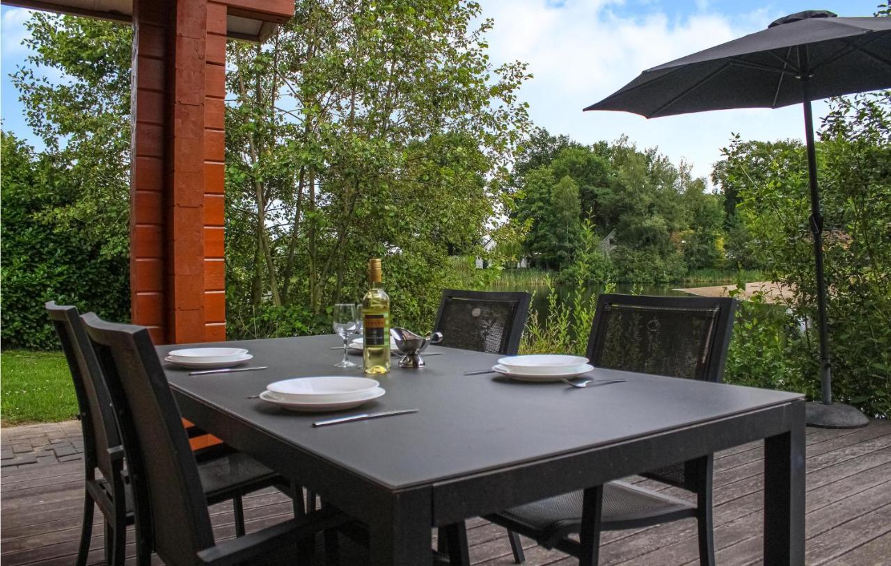 Lovely Home In Heel With Wifi Ngoại thất bức ảnh