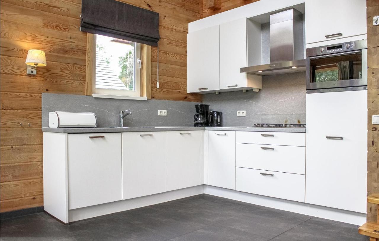 Lovely Home In Heel With Wifi Ngoại thất bức ảnh